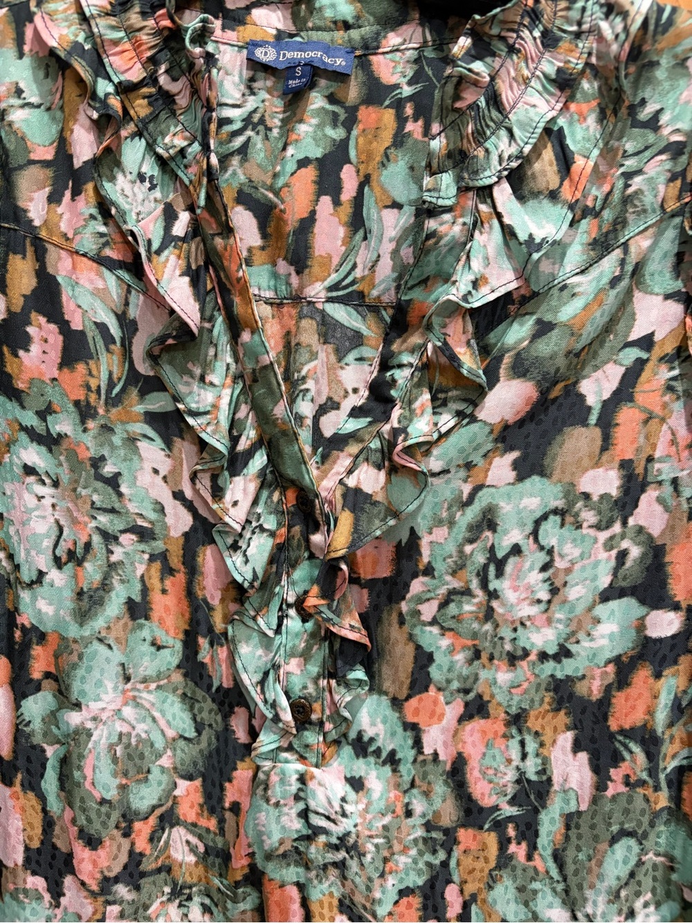 Democracy Floral Ruffle V-Neck Blouse S - Picture 9 of 14